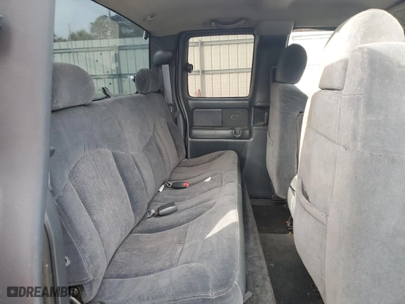 2001 Chevrolet Silverado 1500 LS with VIN 2GCEC19V111114418, listed as a Copart auction lot 47097465 with 156,691 mi miles and Salvage Title. Bid and sale history available at carsss.com. Image 10.