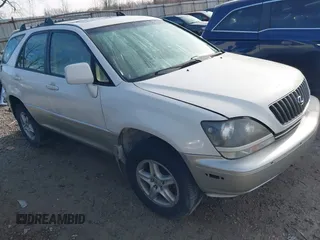 1999 Lexus RX 300 z VIN JT6HF10U2X0090375, wystawiony jako IAAI lot #41874552 z przebiegiem 179 885 mil mil oraz . Historia ofert i sprzedaży dostępna na DreamBid. Obrazek 1.
