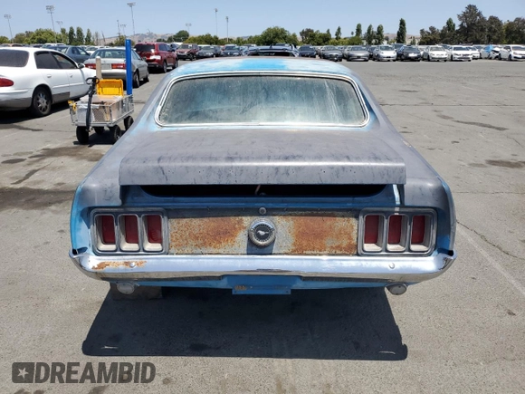 1970 Ford Mustang z VIN 0F04F121563, wystawiony jako Copart lot #60193005 z przebiegiem 31 733 mil mil oraz Czysty tytuł • Clean title. Historia ofert i sprzedaży dostępna na DreamBid. Obrazek 6.