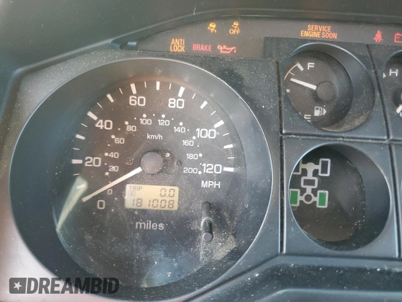 2003 Mitsubishi Montero LTD with VIN JA4NW51S23J039876, listed as a Copart auction lot 88539975 with 181,008 mi miles and Salvage Title. Bid and sale history available at carsss.com. Image 9.