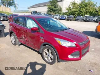 2015 Ford Escape SE with VIN 1FMCU9G90FUA11152, listed as a IAAI auction lot 40277949 with 182,450 mi miles. Bid and sale history available at carsss.com. Image 1.