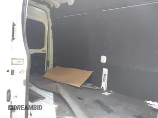 2023 Ford Transit Cargo с VIN 1FTBR1X81PKB01837, выставлен на аукционе IAAI как лот 42489358 с пробегом 68 143 миль миль и . История ставок и продаж доступна на DreamBid. Изображение 8.