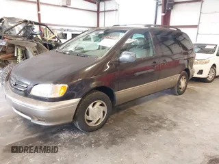 2002 Toyota Sienna LE z VIN 4T3ZF13C22U453259, wystawiony jako IAAI lot #42360339 z przebiegiem 216 546 mil mil oraz . Historia ofert i sprzedaży dostępna na DreamBid. Obrazek 2.