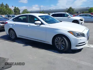 2016 Hyundai Genesis 3.8L z VIN KMHGN4JE2GU120592, wystawiony jako IAAI lot #42314558 z przebiegiem 106 533 mil mil oraz . Historia ofert i sprzedaży dostępna na DreamBid. Obrazek 1.