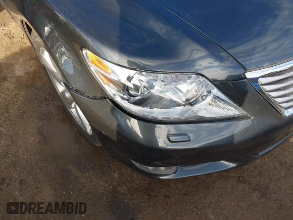 2011 Lexus LS 460 L with VIN JTHGL5EF1B5042245, listed as a IAAI auction lot 41278051 with 138,147 mi miles and . Bid and sale history available at DreamBid. Image 17.