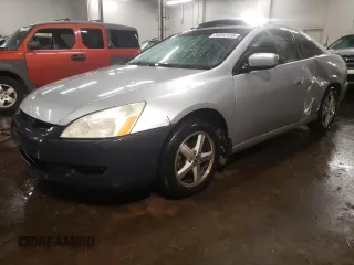 2005 Honda Accord EX-L z VIN 1HGCM726X5A004555, wystawiony jako Copart lot #89053105 z przebiegiem 271 622 mil mil oraz Szkoda całkowita • Salvage title. Historia ofert i sprzedaży dostępna na DreamBid. Obrazek 1.