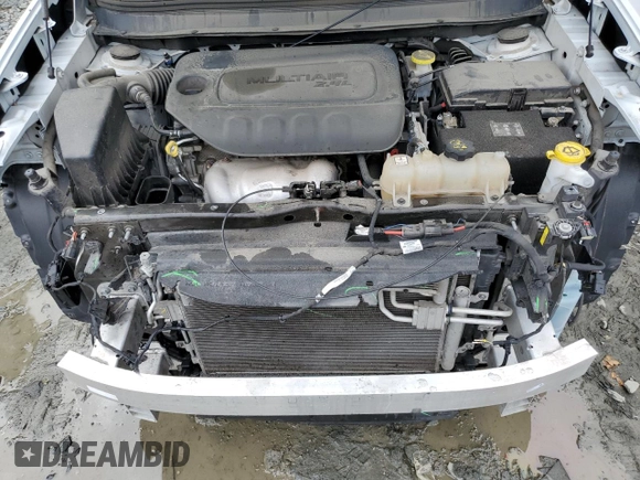2019 Jeep Cherokee Latitude z VIN 1C4PJLCB9KD312162, wystawiony jako Copart lot #58989905 z przebiegiem 79 471 mil mil oraz Szkoda całkowita • Salvage title. Historia ofert i sprzedaży dostępna na DreamBid. Obrazek 12.
