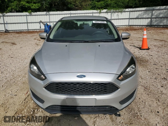 2015 Ford Focus SE with VIN 1FADP3F20FL280426, listed as a Copart auction lot 60375495 with 191,361 mi miles and Clean title. Bid and sale history available at DreamBid. Image 5.