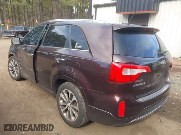 2014 Kia Sorento SX Limited with VIN 5XYKWDA72EG532135, listed as a IAAI auction lot 41452032 with 104,252 mi miles. Bid and sale history available at carsss.com. Image 3.