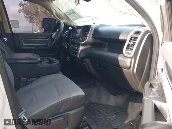 2019 Ram 2500 Lone Star with VIN 3C6UR5DL7KG544980, listed as a IAAI auction lot 41933163 with 184,151 mi miles and . Bid and sale history available at DreamBid. Image 5.
