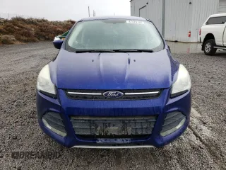 2015 Ford Escape SE with VIN 1FMCU9G99FUB32701, listed as a Copart auction lot 47476165 with 233,812 mi miles and Salvage Title. Bid and sale history available at DreamBid. Image 5.