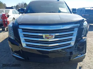 2016 Cadillac Escalade Platinum with VIN 1GYS4DKJ3GR217116, listed as a IAAI auction lot 41679348 with 122,811 mi miles. Bid and sale history available at carsss.com. Image 12.