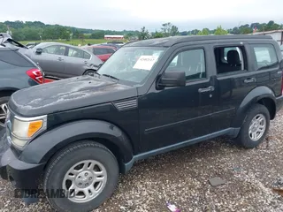 2011 Dodge Nitro SE z VIN 1D4PU2GK2BW506972, wystawiony jako IAAI lot #42402117 z przebiegiem 154 487 mil mil oraz . Historia ofert i sprzedaży dostępna na DreamBid. Obrazek 6.