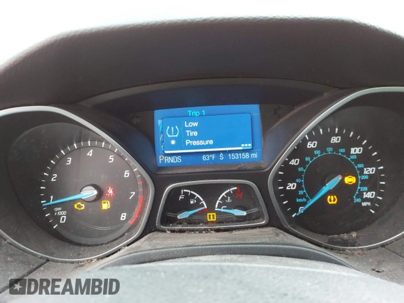 2014 Ford Focus SE with VIN 1FADP3K29EL118525, listed as a IAAI auction lot 41843058 with 153,158 mi miles. Bid and sale history available at carsss.com. Image 7.