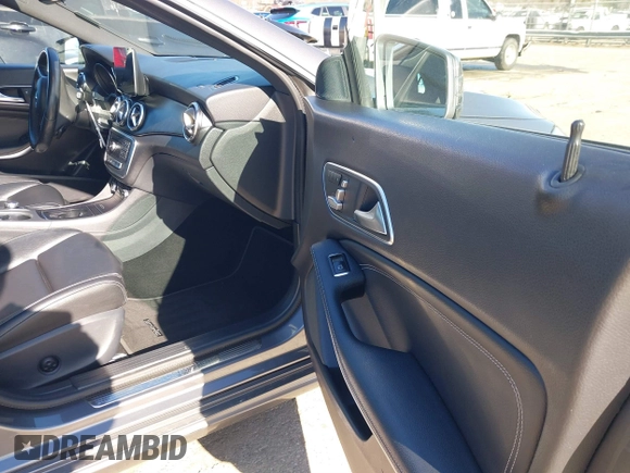 2019 Mercedes-Benz CLA 250 with VIN WDDSJ4EB4KN774593, listed as a IAAI auction lot 41711542 with 78,926 mi miles and . Bid and sale history available at DreamBid. Image 5.