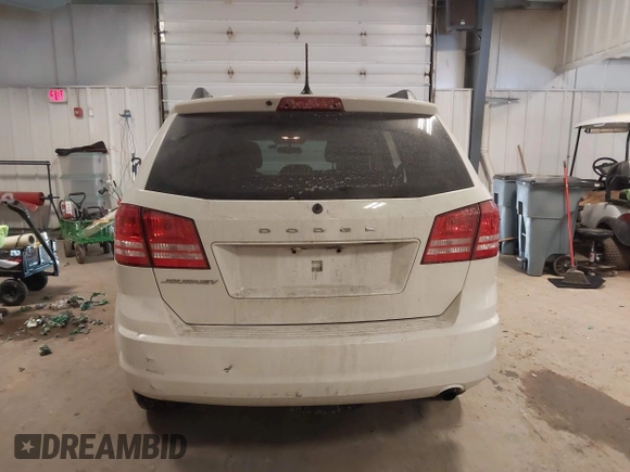 2018 Dodge Journey SE with VIN 3C4PDCAB5JT254022, listed as a IAAI auction lot 41624286 with 97,610 mi miles. Bid and sale history available at carsss.com. Image 16.