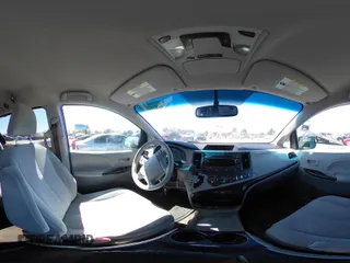 2014 Toyota Sienna LE AAS z VIN 5TDKK3DC9ES453868, wystawiony jako IAAI lot #41816259 z przebiegiem 169 468 mil mil oraz . Historia ofert i sprzedaży dostępna na DreamBid. Obrazek 18.
