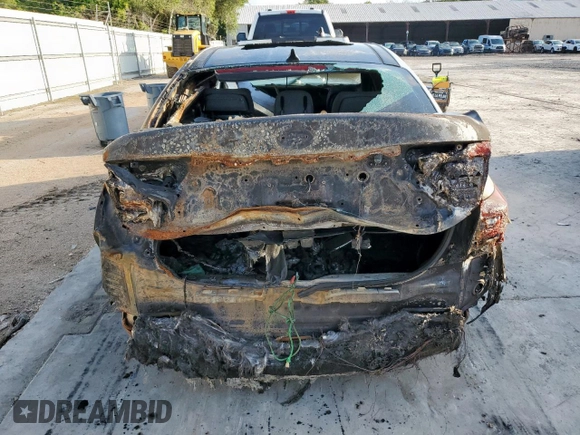 2015 Kia K900 Luxury with VIN KNALW4D43F6021024, listed as a Copart auction lot 58592235 with Not provided miles and Non repairable. Bid and sale history available at DreamBid. Image 6.