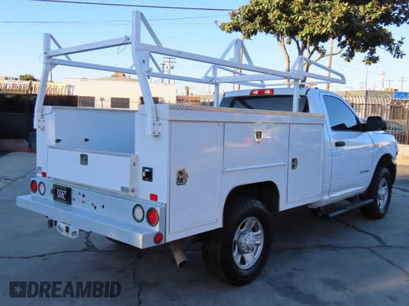 2021 Ram 2500 z VIN 3C7WR5AJ1MG658628, wystawiony jako Copart lot #79706414 z przebiegiem 21 146 mil mil oraz Szkoda całkowita • Salvage title. Historia ofert i sprzedaży dostępna na DreamBid. Obrazek 3.