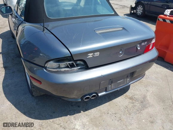 2000 BMW Z3 2.8L with VIN 4USCH3341YLF71039, listed as a IAAI auction lot 42038680 with 157,982 mi miles. Bid and sale history available at carsss.com. Image 6.