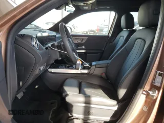 2023 Mercedes-Benz EQB 250+ z VIN W1N9M0CB7PN061893, wystawiony jako Copart lot #70268004 z przebiegiem 6 500 mil mil oraz Szkoda całkowita • Salvage title. Historia ofert i sprzedaży dostępna na DreamBid. Obrazek 7.