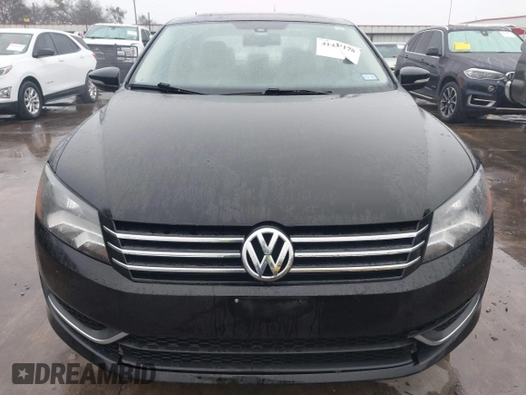 2013 Volkswagen Passat SE с VIN 1VWBH7A33DC052582, выставлен на аукционе IAAI как лот 41431178 с пробегом 127 072 миль миль и . История ставок и продаж доступна на DreamBid. Изображение 13.