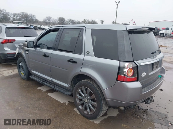 2013 Land Rover LR2 with VIN SALFR2BG1DH363123, listed as a IAAI auction lot 41429806 with 104,016 mi miles and . Bid and sale history available at DreamBid. Image 3.