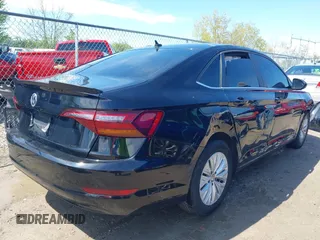 2019 Volkswagen Jetta S z VIN 3VWC57BU7KM188438, wystawiony jako IAAI lot #42183578 z przebiegiem 77 297 mil mil oraz . Historia ofert i sprzedaży dostępna na DreamBid. Obrazek 3.
