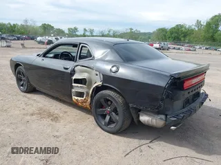 2011 Dodge Challenger z VIN 2B3CJ4DG1BH510981, wystawiony jako IAAI lot #42354382 z przebiegiem 129 050 mil mil oraz . Historia ofert i sprzedaży dostępna na DreamBid. Obrazek 3.