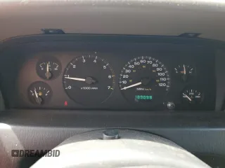 2004 Jeep Grand Cherokee Laredo with VIN 1J4GX48N94C397241, listed as a Copart auction lot 49183315 with 189,099 mi miles and Salvage title. Bid and sale history available at DreamBid. Image 9.