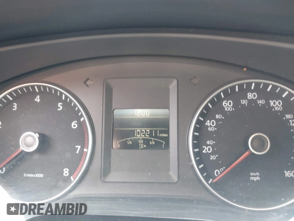 2014 Volkswagen Jetta SE with VIN 3VWD17AJ2EM392821, listed as a IAAI auction lot 42621085 with 102,211 mi miles and . Bid and sale history available at DreamBid. Image 7.