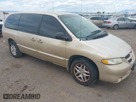 2000 Dodge Caravan SE z VIN 1B4GP44G6YB798882, wystawiony jako IAAI lot #42260881 z przebiegiem 195 020 mil mil oraz . Historia ofert i sprzedaży dostępna na DreamBid. Obrazek 1.