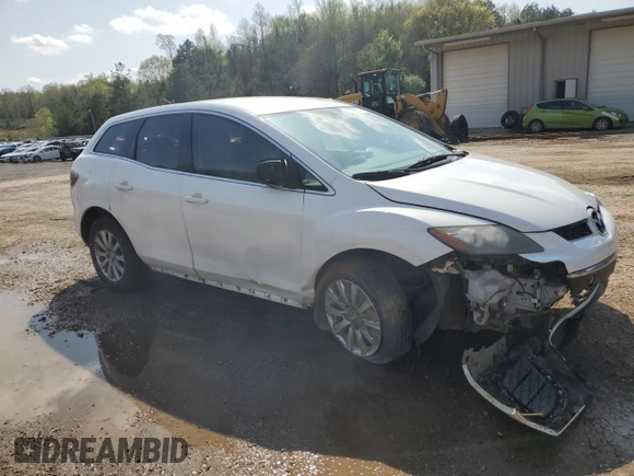 2011 Mazda CX-7 i SV z VIN JM3ER2A57B0382295, wystawiony jako Copart lot #51141015 z przebiegiem 166 680 mil mil oraz Szkoda całkowita • Salvage title. Historia ofert i sprzedaży dostępna na DreamBid. Obrazek 4.