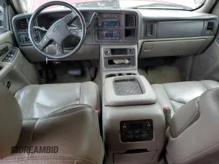2004 Chevrolet Suburban Z71 with VIN 3GNFK16ZX4G305837, listed as a Copart auction lot 72905194 with 171,288 mi miles and Salvage Title. Bid and sale history available at carsss.com. Image 8.