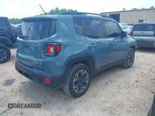 2016 Jeep Renegade Trailhawk with VIN ZACCJBCT1GPE10015, listed as a IAAI auction lot 42572522 with 131,631 mi miles and . Bid and sale history available at DreamBid. Image 4.