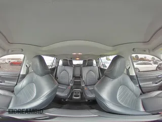 2022 Toyota Highlander Hybrid XLE z VIN 5TDHBRCH8NS538890, wystawiony jako Copart lot #48402615 z przebiegiem 48 225 mil mil oraz Szkoda całkowita • Salvage title. Historia ofert i sprzedaży dostępna na DreamBid. Obrazek 14.