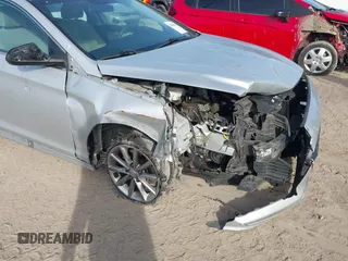 2019 Hyundai Sonata SE with VIN 5NPE24AF9KH771640, listed as a IAAI auction lot 41886677 with 151,909 mi miles and . Bid and sale history available at carsss.com. Image 6.