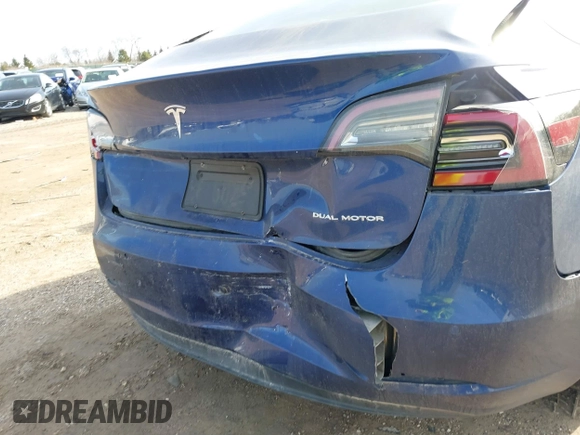 2019 Tesla Model 3 Long Range with VIN 5YJ3E1EB3KF408270, listed as a IAAI auction lot 41773713 with 78,519 mi miles. Bid and sale history available at carsss.com. Image 6.