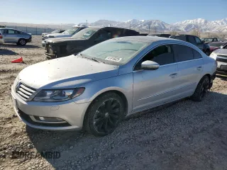 2013 Volkswagen CC VR6 Lux with VIN WVWHU7AN1DE500302, listed as a Copart auction lot 41916625 with 75,550 mi miles and Salvage Title. Bid and sale history available at carsss.com. Image 1.