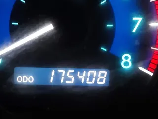 2009 Toyota Sienna XLE с VIN 5TDZK22C99S241277, выставлен на аукционе IAAI как лот 42300156 с пробегом 175 408 миль миль и . История ставок и продаж доступна на DreamBid. Изображение 15.