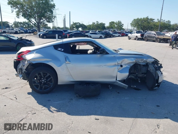 2017 Nissan 370Z with VIN JN1AZ4EHXHM951104, listed as a IAAI auction lot 41992380 with 118,356 mi miles. Bid and sale history available at carsss.com. Image 14.