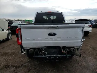 2023 Ford F-250 XL with VIN 1FT8W2BNXPEC08650, listed as a Copart auction lot 53911005 with 31,284 mi miles and Clean Title. Bid and sale history available at DreamBid. Image 6.