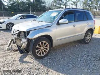 2013 Suzuki Grand Vitara Limited with VIN JS3TE0D74D4100091, listed as a IAAI auction lot 41684748 with 176,696 mi miles. Bid and sale history available at carsss.com. Image 18.