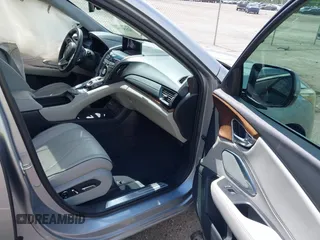 2019 Acura RDX Advance with VIN 5J8TC1H72KL007448, listed as a IAAI auction lot 42550136 with 31,638 mi miles and . Bid and sale history available at DreamBid. Image 5.