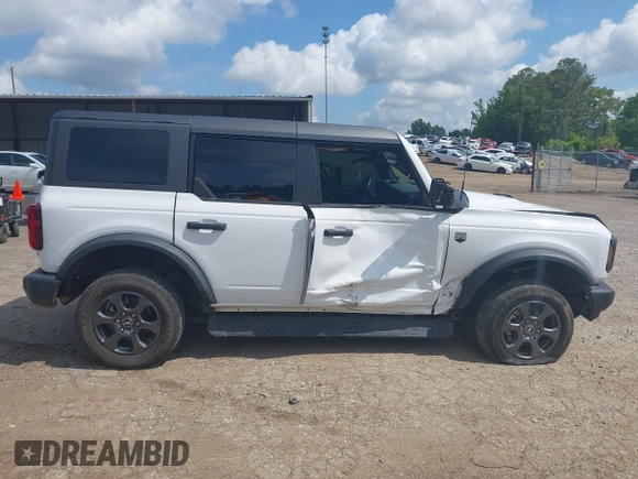2021 Ford Bronco with VIN 1FMDE5BH6MLA80102, listed as a IAAI auction lot 42126680 with 67,913 mi miles and . Bid and sale history available at DreamBid. Image 13.