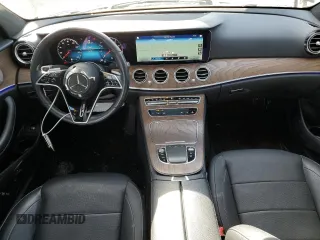 2021 Mercedes-Benz E-Class E 350 with VIN W1KZF8EB5MA896252, listed as a Copart auction lot 49692455 with 26,760 mi miles and Salvage Title. Bid and sale history available at carsss.com. Image 8.