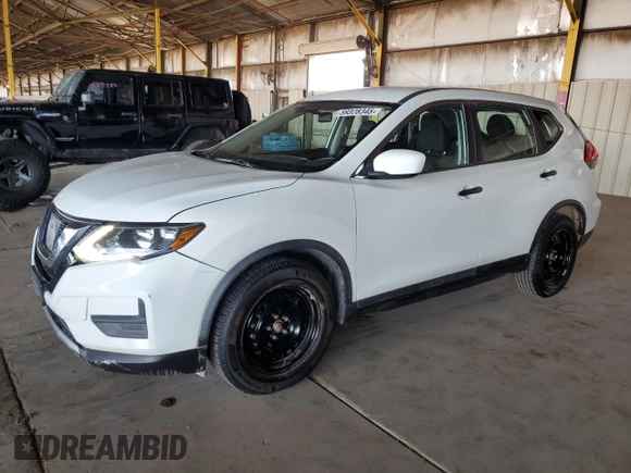 2017 Nissan Rogue S z VIN KNMAT2MT5HP577279, wystawiony jako Copart lot #59328345 z przebiegiem 168 005 mil mil oraz Czysty tytuł • Clean title. Historia ofert i sprzedaży dostępna na DreamBid. Obrazek 1.