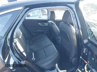 2018 Jaguar XF with VIN SAJBE4EV4JCY56439, listed as a IAAI auction lot 41390873 with 59,599 mi miles and . Bid and sale history available at DreamBid. Image 8.