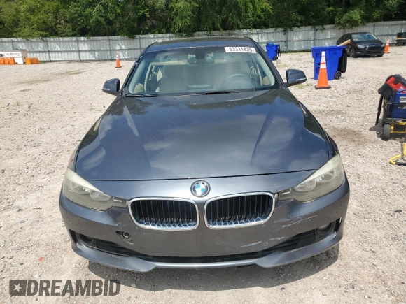 2013 BMW 3 Series 328i with VIN WBA3A5G51DNP20678, listed as a Copart auction lot 63311825 with 183,522 mi miles and Clean title. Bid and sale history available at DreamBid. Image 5.