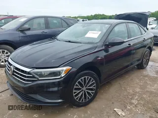 2019 Volkswagen Jetta SEL with VIN 3VWE57BU7KM094763, listed as a IAAI auction lot 42346615 with 157,621 mi miles and . Bid and sale history available at DreamBid. Image 2.